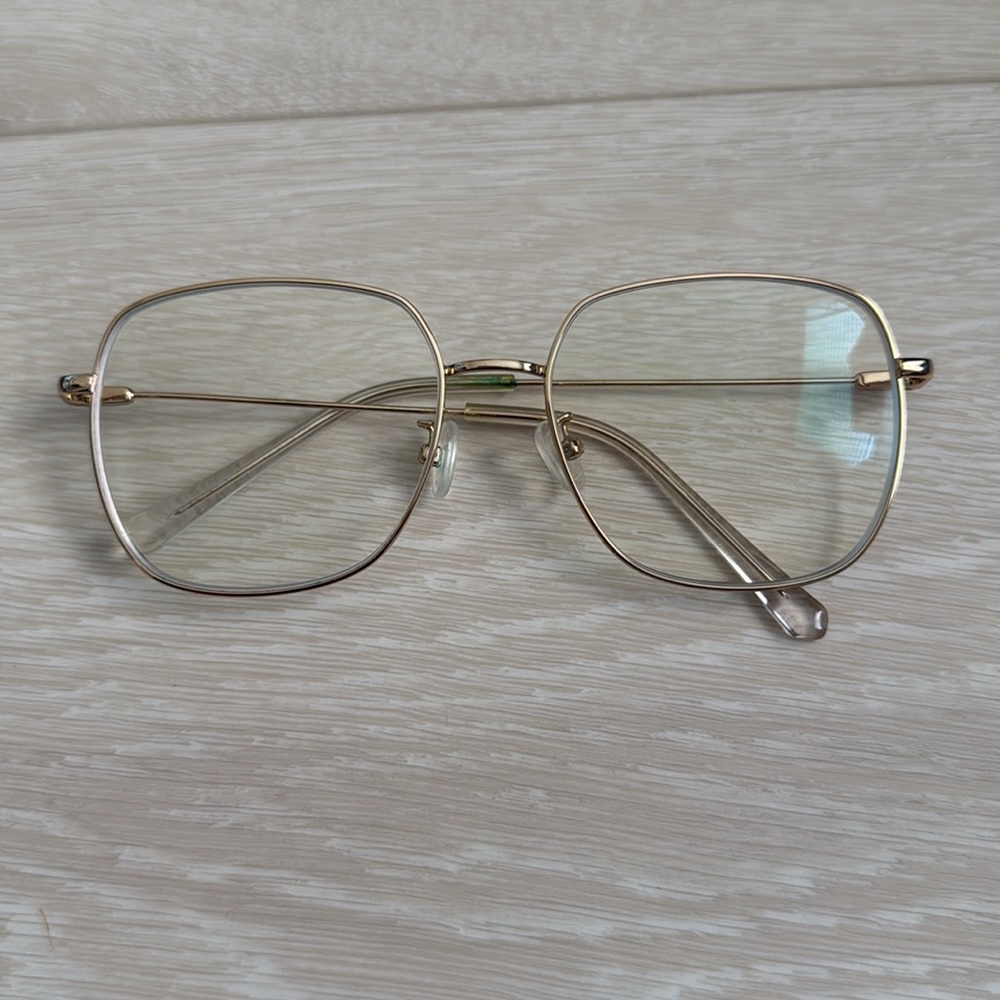 Gold Metal Oversized Women’s Glasses with Black Case - Picture 5 of 10